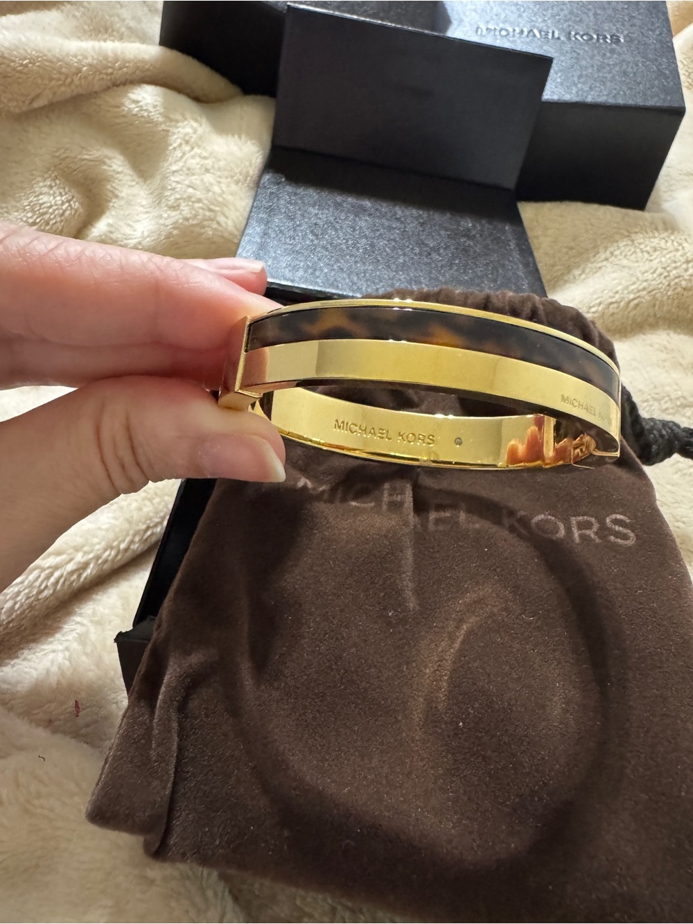 Michael Kors Gold-Tone Bracelet with Tortoiseshell Accent
